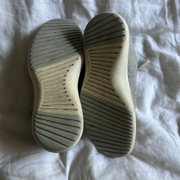 Allbirds grey/cream wool runners - Picture 3 of 5